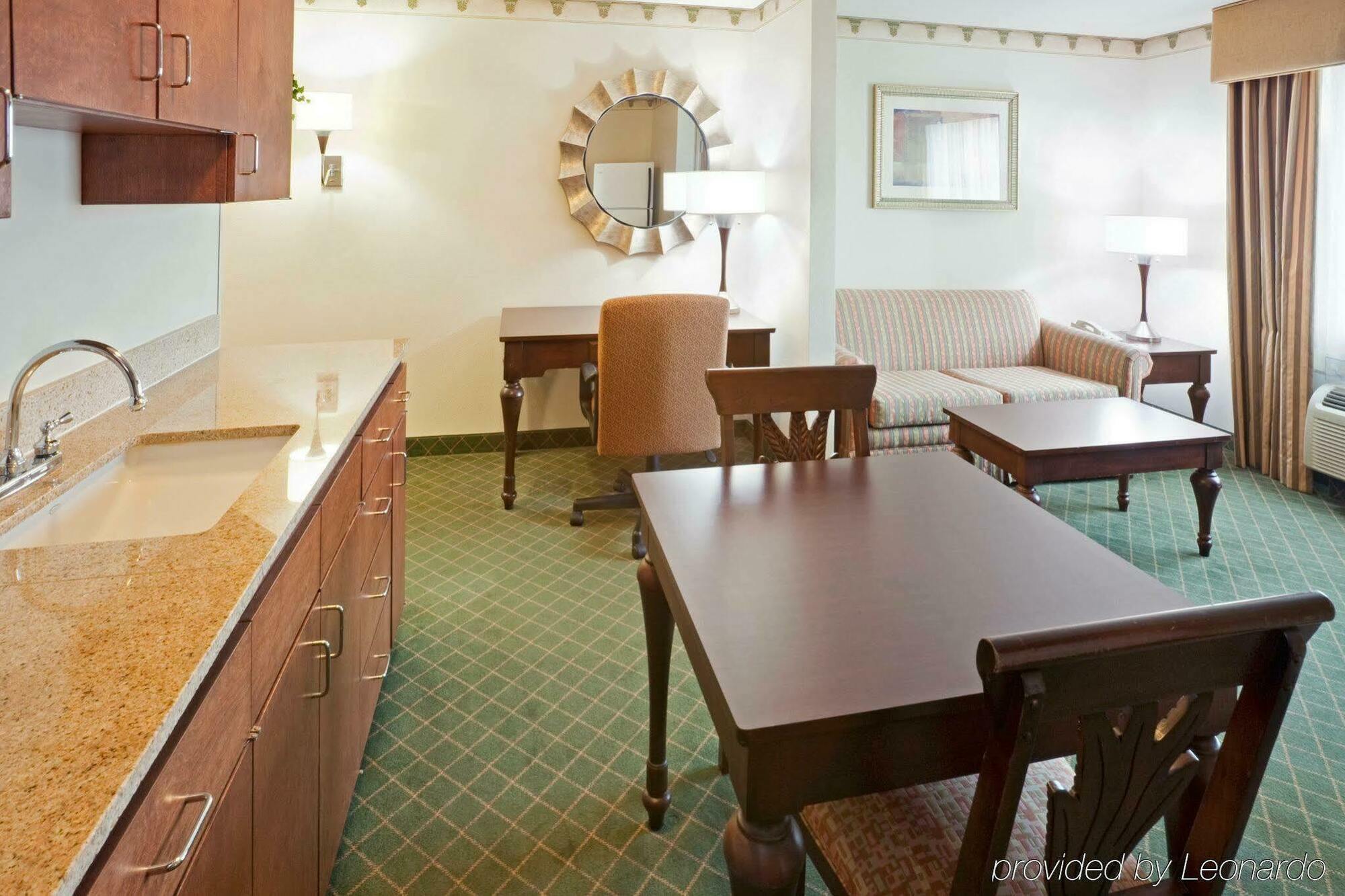 Holiday Inn Express & Suites - Pharr By Ihg Eksteriør billede