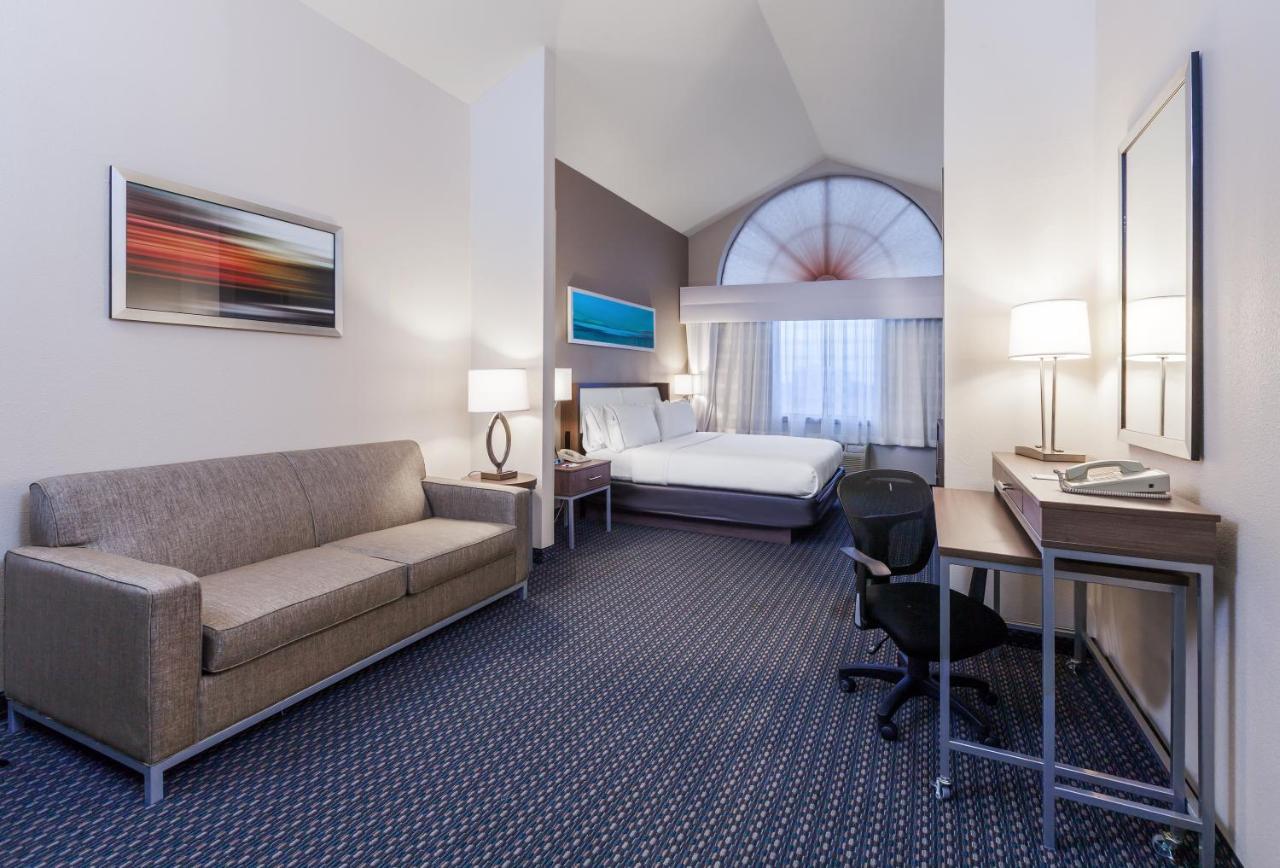 Holiday Inn Express & Suites - Pharr By Ihg Eksteriør billede